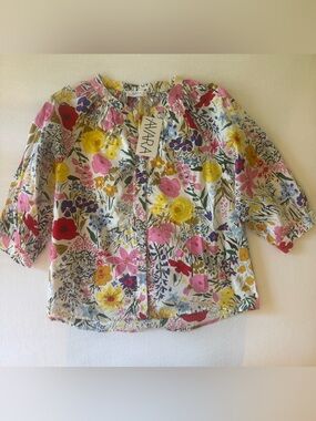 Women’s Floral Button-Front Top
